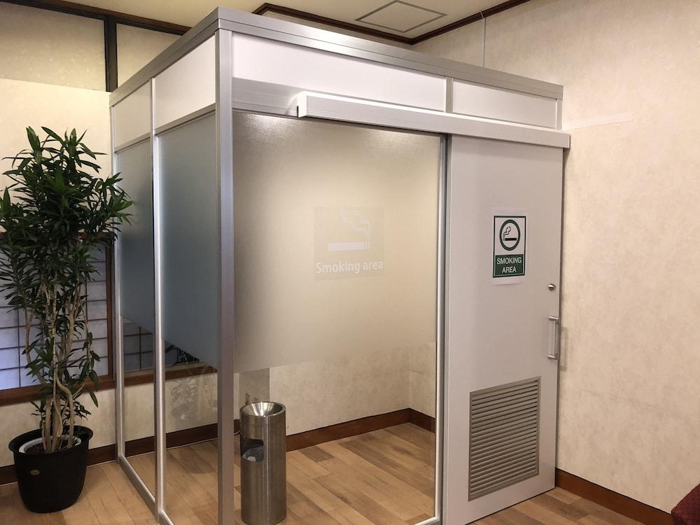 Urayasu Beaufort Hotel Екстер'єр фото