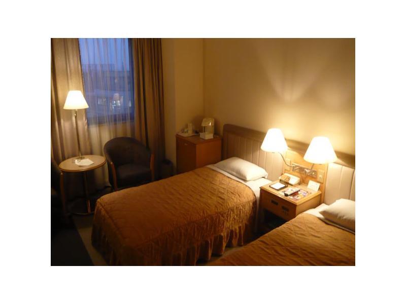 Urayasu Beaufort Hotel Екстер'єр фото