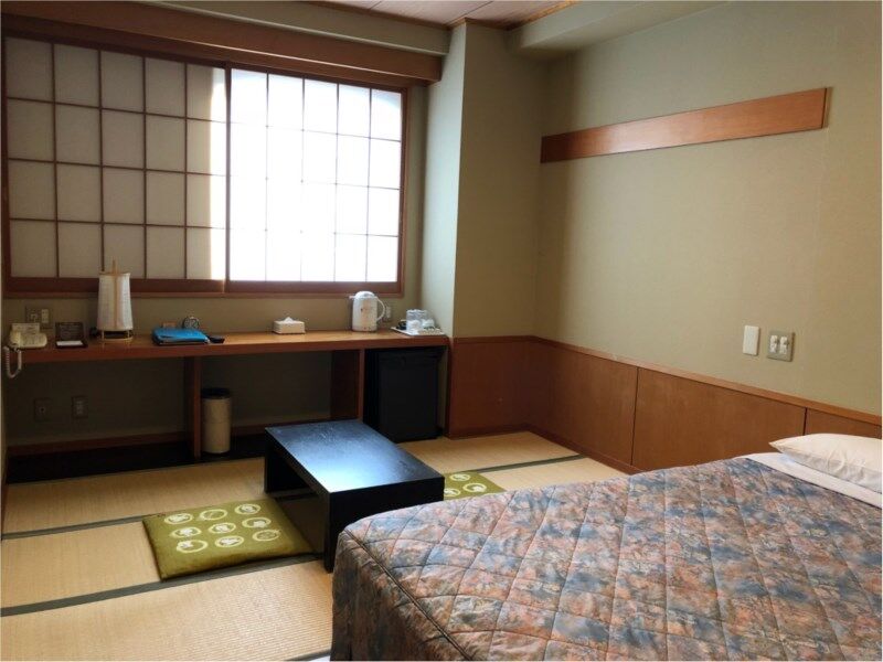 Urayasu Beaufort Hotel Екстер'єр фото